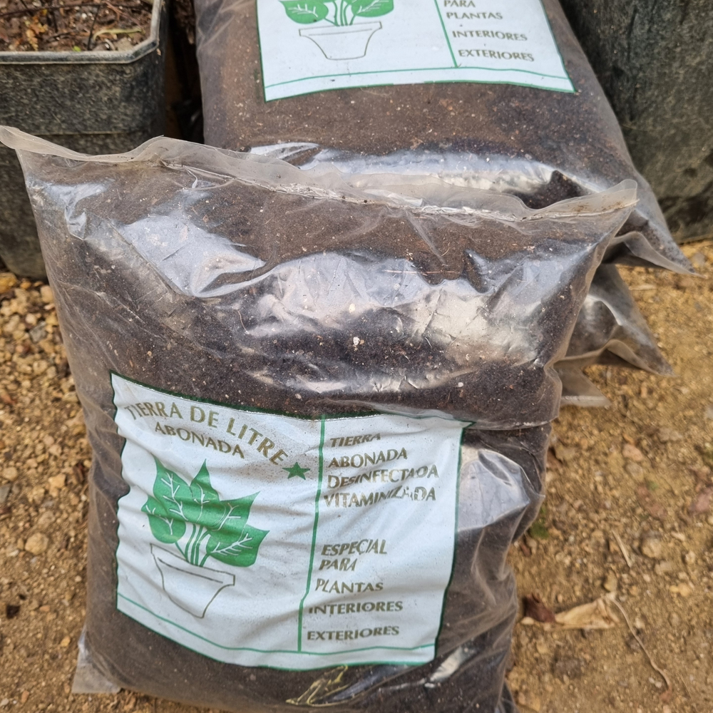 Tierra de Hojas (bolsa 2kg. aprox.)